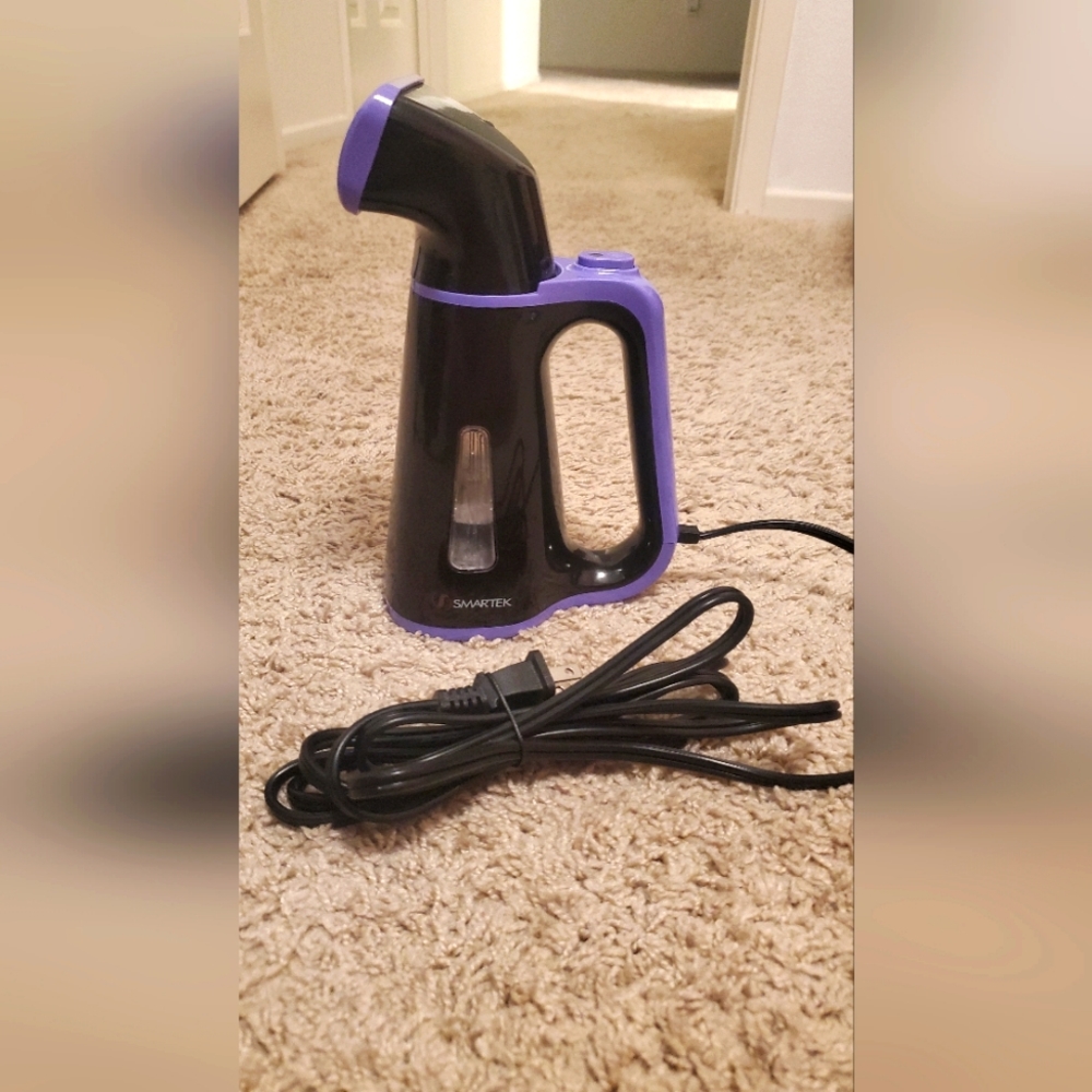Smartek Handheld Steamer 💨